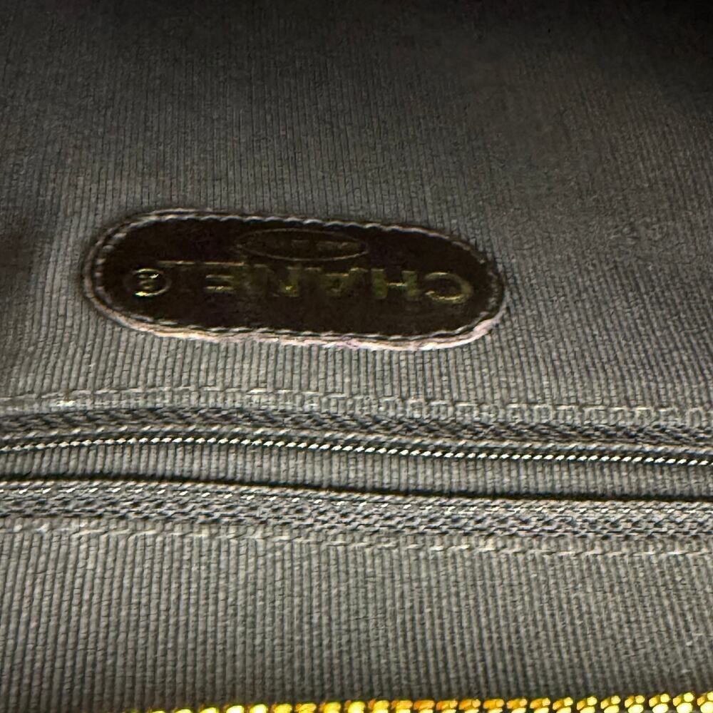 💎✨ Authentic CHANEL Triple COCO Chain Shoulder Bag - Picture 6 of 9